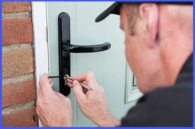 Express Locksmith Store Bradenton, FL 941-564-3367 Express Locksmith Store Bradenton, FL 941-564-3367 - 36-1
